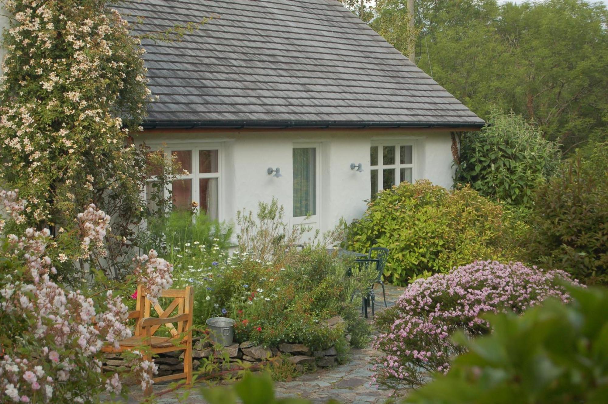 Beaufort Lodge B&B & Cottage Exterior photo